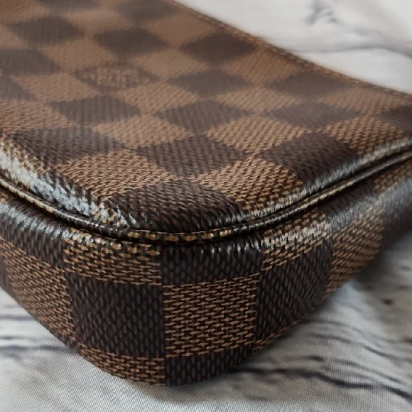 Louis Vuitton Mini Pochette In Damier Ebene - Picture 10 of 12